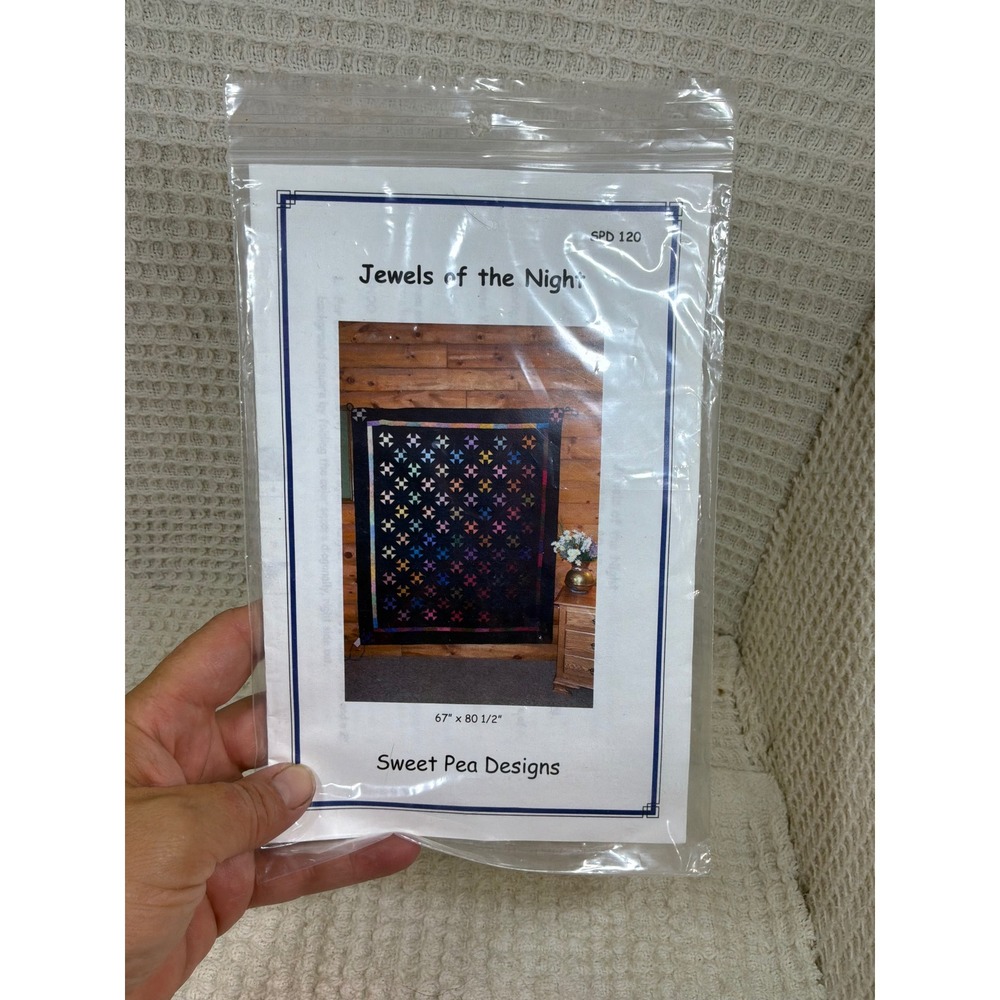 Cottagecore Unisex Sweet Pea Designs Quilt Pattern‎ OS Multicolor